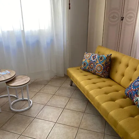 Camurria House *